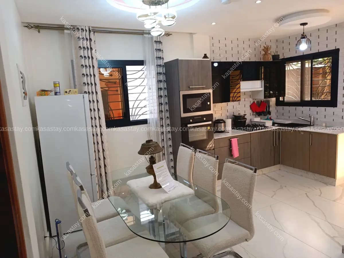 Studio à Nziou, Kribi, 1 chambre — photo 3 sur 5